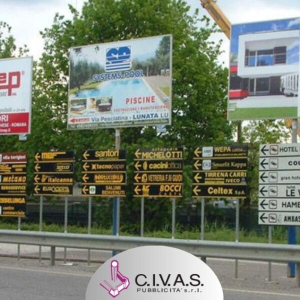 Segnaletica per facilitare la ricerca di attività a Lucca da CIVAS Pubblicità